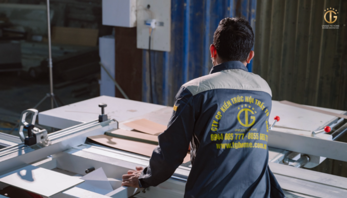 Kiểm tra pháp lý, năng lực và công trình thực tế của nhà thầu